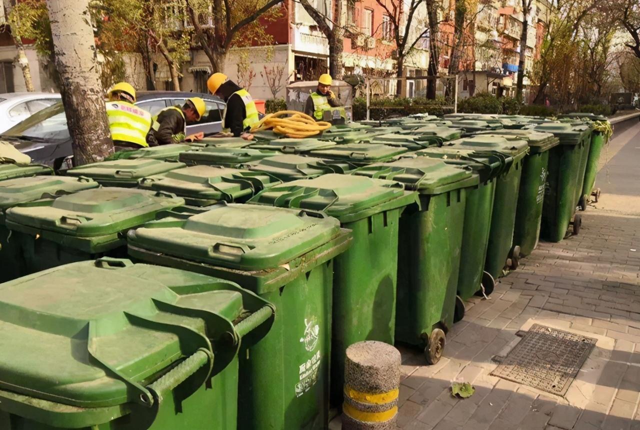 “躺着赚钱”的暴利行业,比打工有机会发财?