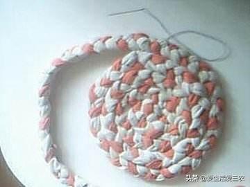 回收旧衣服真的能赚钱,这里有详细方法,放下面子你也可以成功