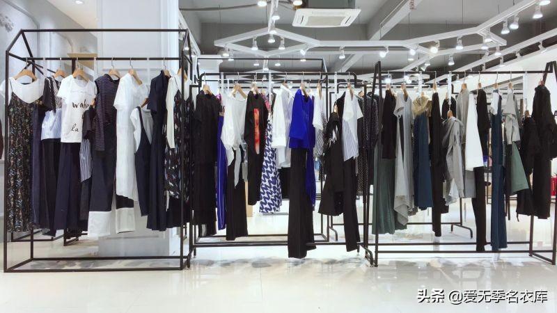 店铺服装货源怎么进?这三个要点综合考虑