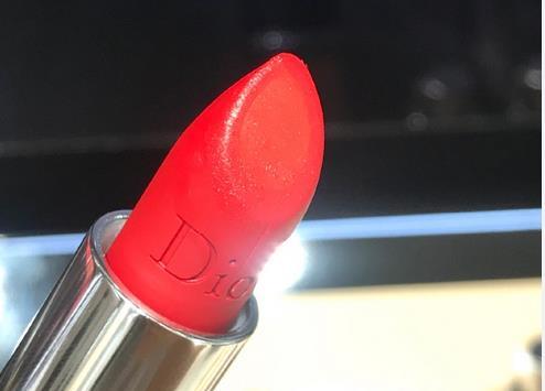 Dior迪奥新款夹心口红999价格多少钱 迪奥夹心999口红试色