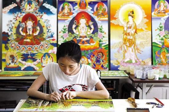 农村妇女在家没事干,可以做点小活挣笔外快,这四种活就适合
