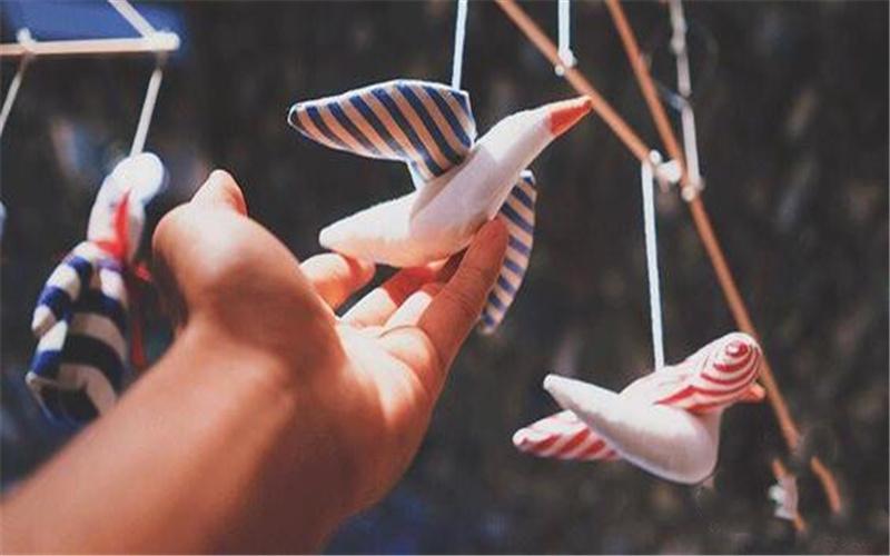 现在干啥挣钱（月入2万的小生意）