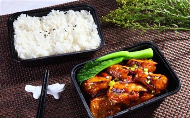 普通人一天能挣个三五百的小生意,现在市场上还有哪些?推荐一下