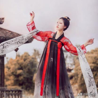 汉服正版淘宝店推荐（性价比最高的正版汉服店）
