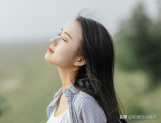 手机做视频的软件有哪些（手把手教你怎么用手机制作视频）