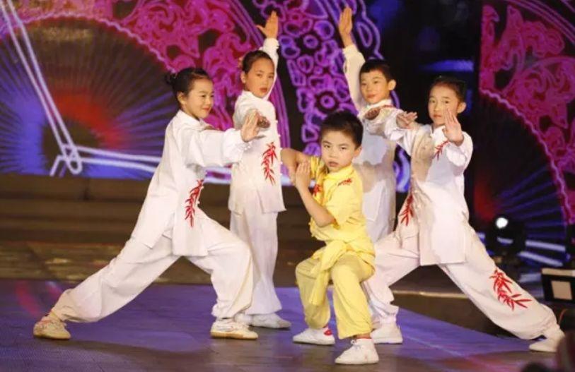 12年陪伴,这个“购物天堂”全龙岗人都知道!
