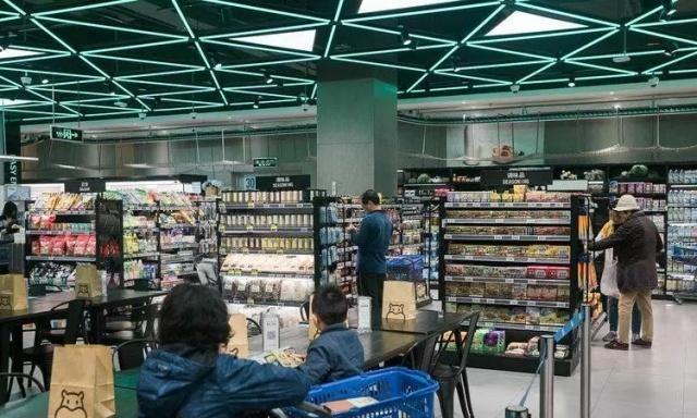 阿里巴巴靠什么赚钱,它最赚钱的业务是什么?