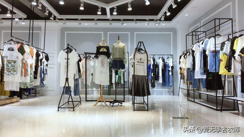 女装服装货源在哪里找（10元女装批发城推荐）