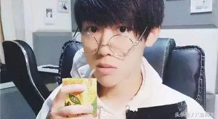 抖音上的八位网红,如果你能认的全,证明你已中了抖音的毒