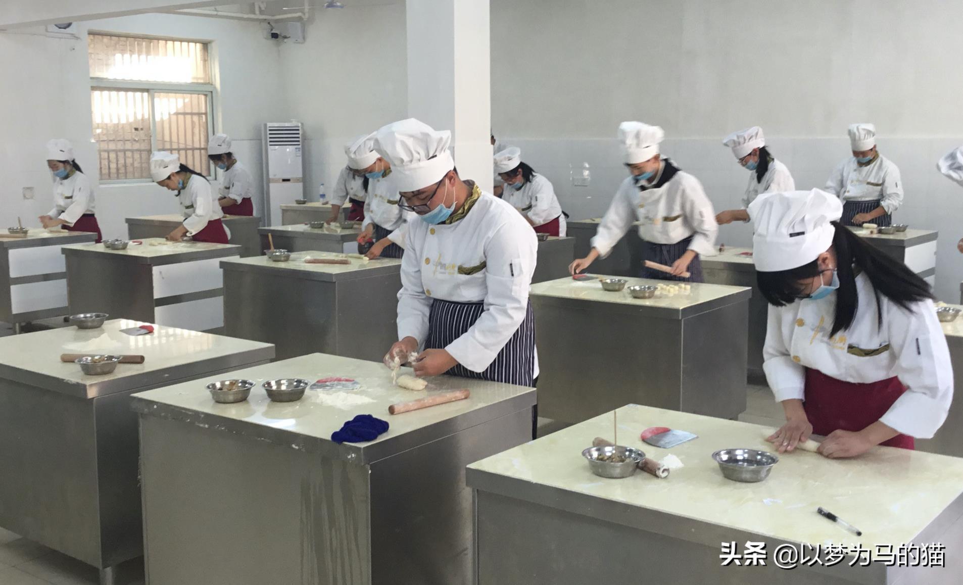 现在男生学什么技术比较吃香（男生学这6门技术好就业）