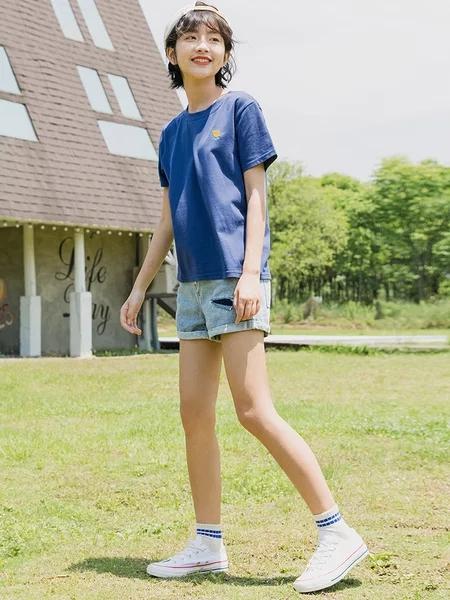 怎么拍摄各种风格的服装?你只需把握好这一点