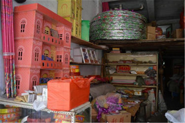 10万元开店,能选择哪些稳妥赚钱的项目?这几种都不错