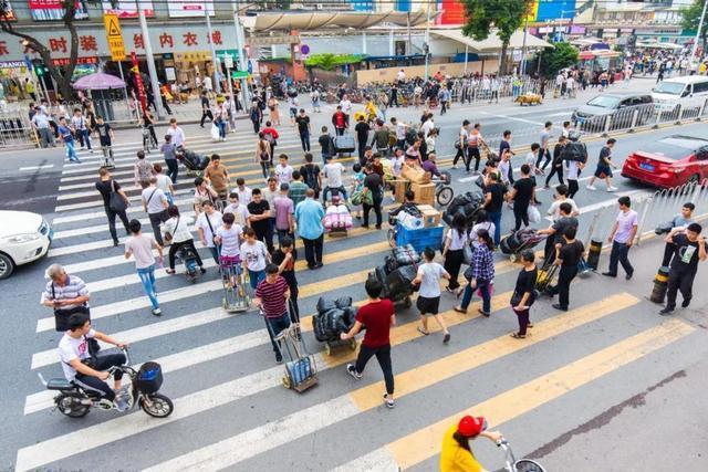 服装人必看!推荐的服装批发货源网站详解“究竟靠谱吗”