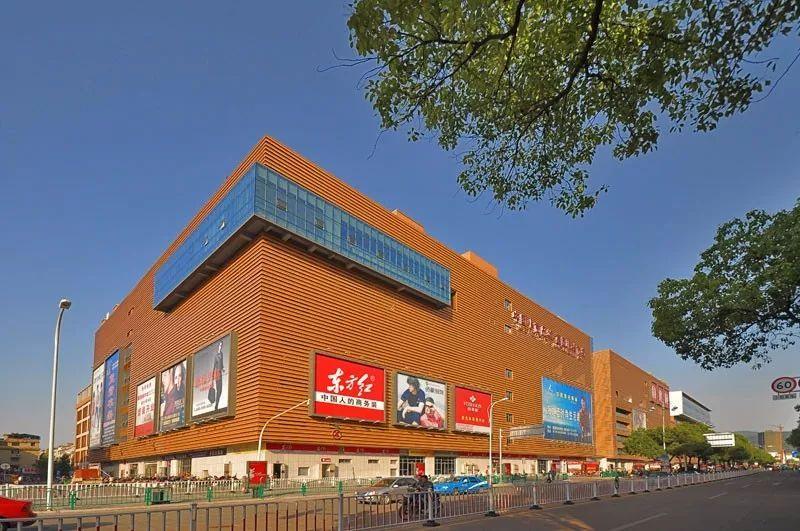 义乌篁园服装批发市场-五爱库存一条街衣服尾货进货攻略