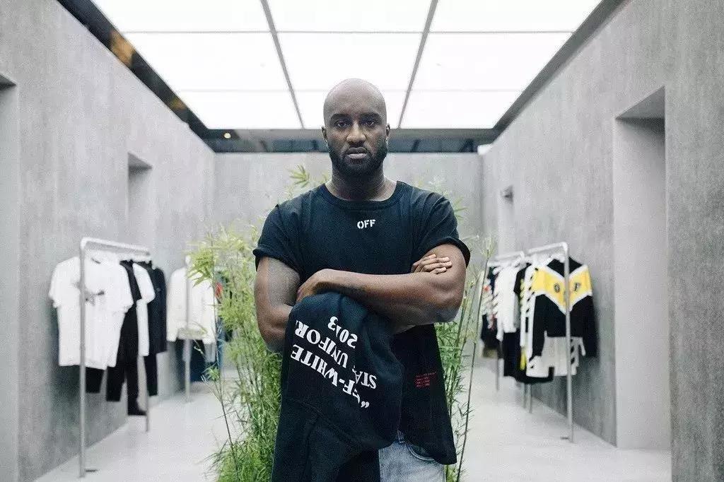 《销售技巧》:开服装店不懂这7点,迟早关门!