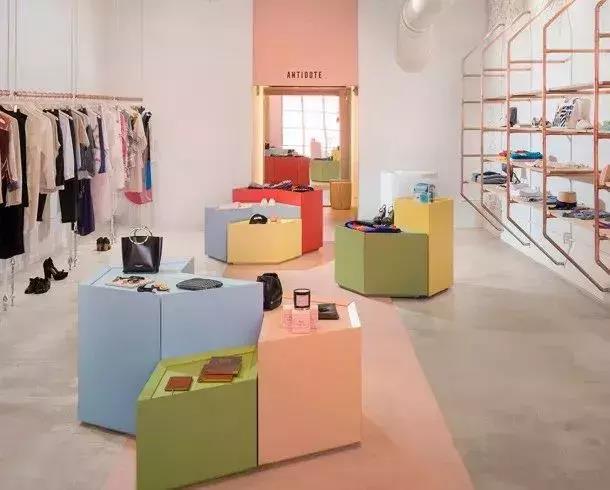 《销售技巧》:开服装店不懂这7点,迟早关门!