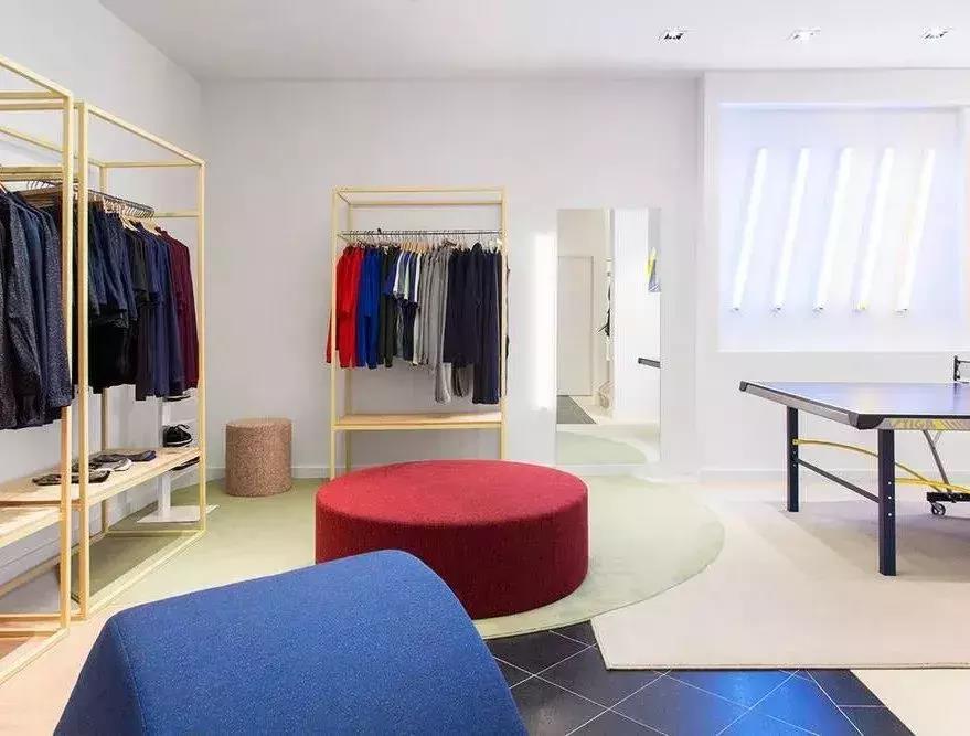 《销售技巧》:开服装店不懂这7点,迟早关门!