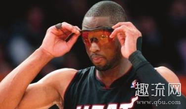 近视眼打篮球怎么办 戴眼镜打篮球危险吗