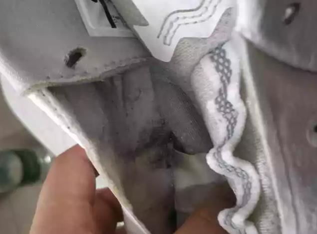 欧文4网面清洗方法有哪些 清洗实战球鞋神器有哪些