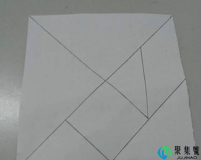 如何用七巧板摆一只鸟的外型-教小伴侣玩七巧板