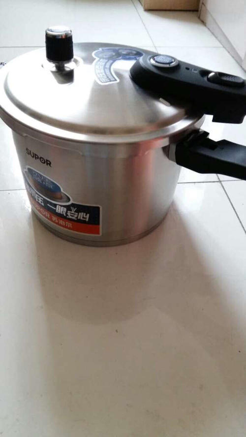 新不锈钢锅第一次用怎么处理(不锈钢炒锅哪个牌子好)