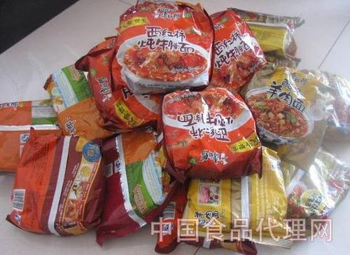 泡面过期还能吃吗(泡面过期两个月了还能吃吗)