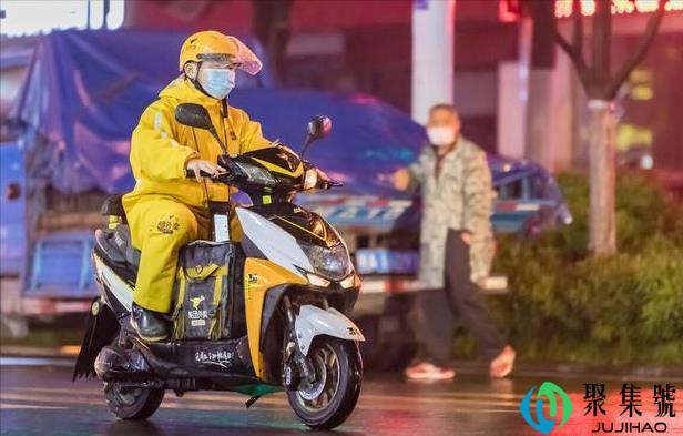 电瓶车能跑多少公里，雅迪150公里的电动车多少钱