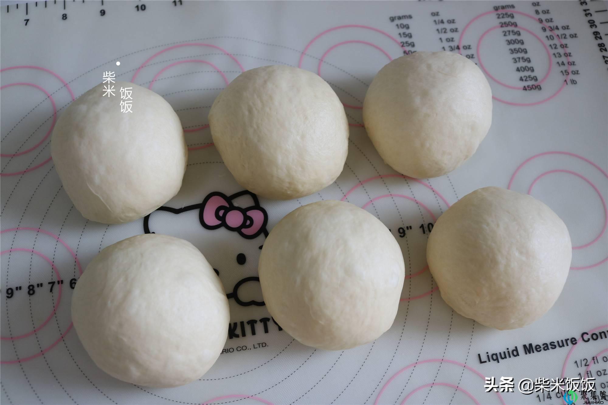 不想早起做早餐,就烤两个面包吧,又香又软,三天早餐不愁了