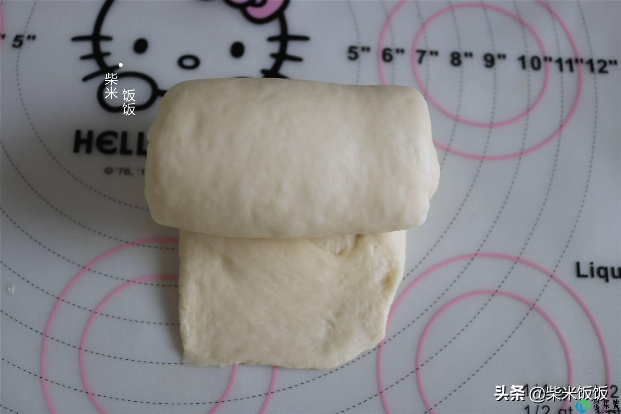 不想早起做早餐,就烤两个面包吧,又香又软,三天早餐不愁了