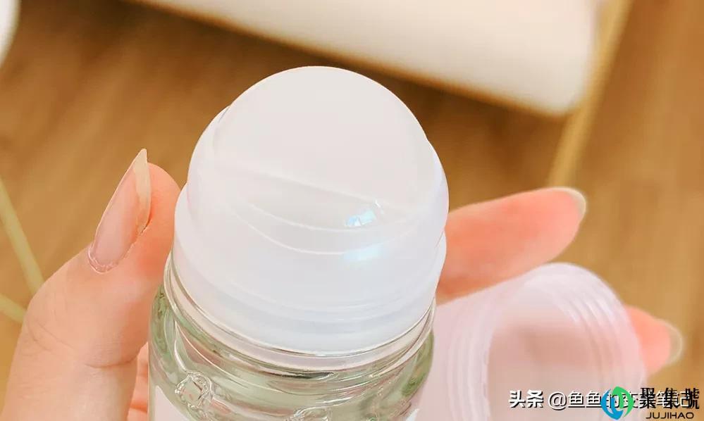 军训必备好物丨用过“完美芦荟胶、欧莱雅防晒,olay小白瓶”吗?