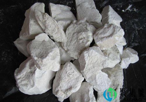 卧室能放生石灰防潮吗(生石灰可以放卧室吸潮吗)