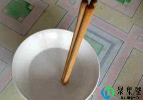 吓着最快的叫魂方法 三根筷子驱鬼科学解释