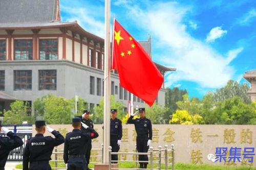关于赞颂人民警察的词句（文案素材)