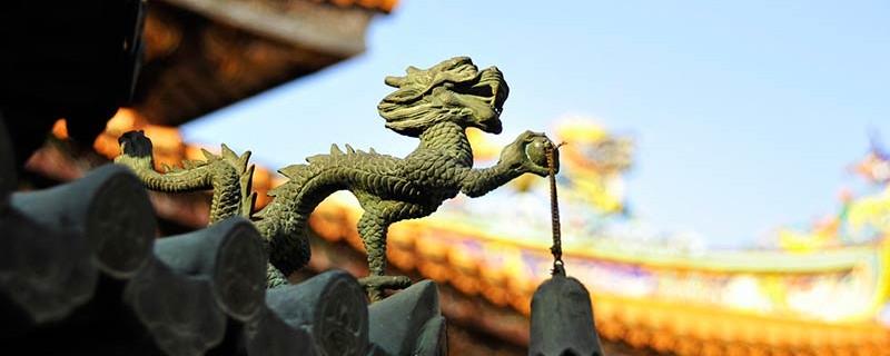 劳务派遣单位与被派遣劳动者订立劳动合同(劳务派遣与谁建立劳动关系)