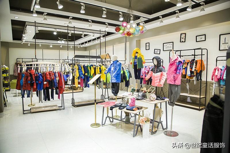 现在开童装店如何(什么时间开童装店会比较好做)