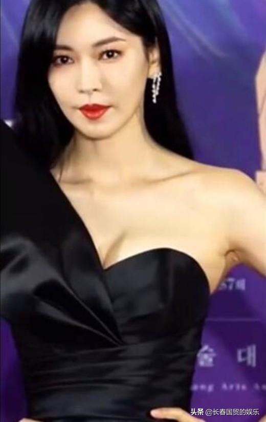 金素妍整容了(金素妍近照)