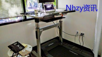 走路和站立哪个更消耗体力(站立比走路更消耗热量吗)