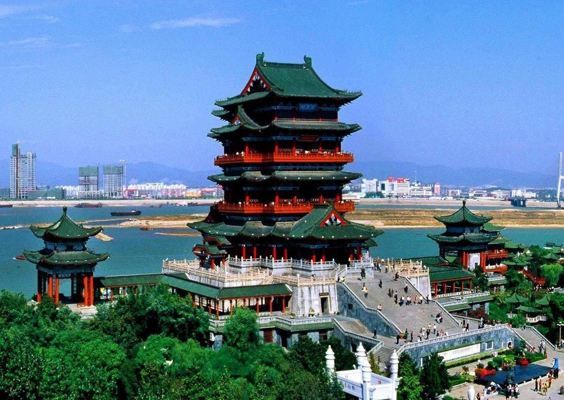 滕王阁在哪个城市(岳阳楼在哪个城市)
