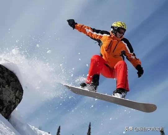 如何掌握滑雪技巧(滑雪初学者必看攻略)