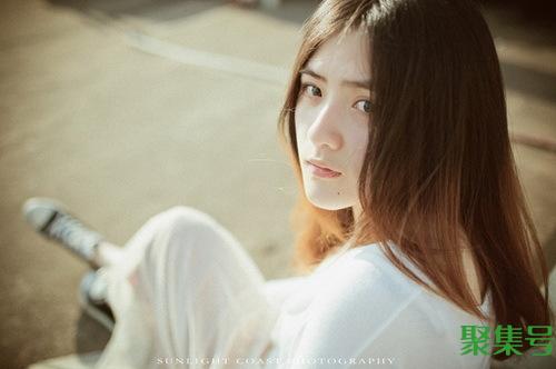 致自己超励志的句子,一路上咬牙坚持