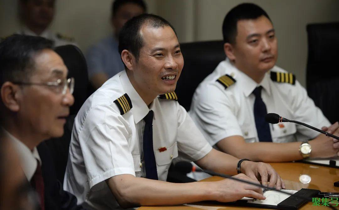 “英雄机长”刘传健履新(中国民航英雄机长)