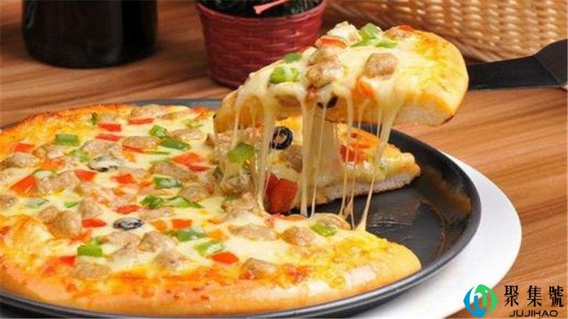 7寸披萨一个人够吃吗