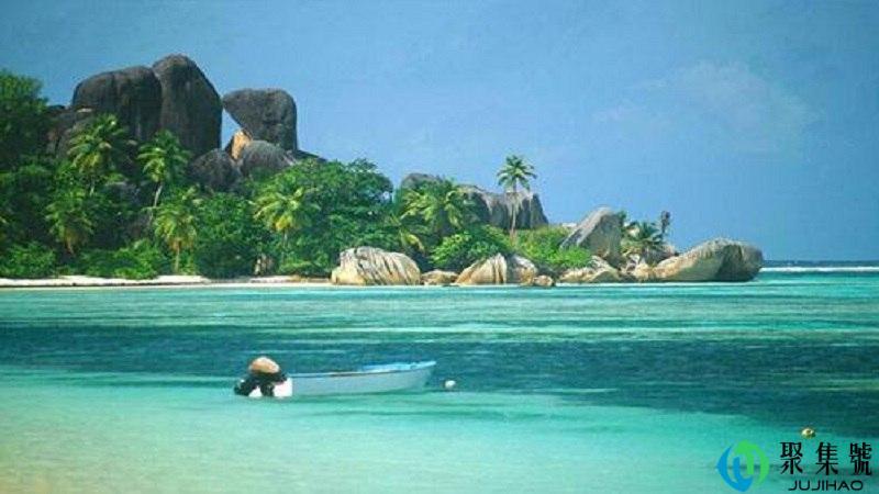 新客里多尼亚是哪