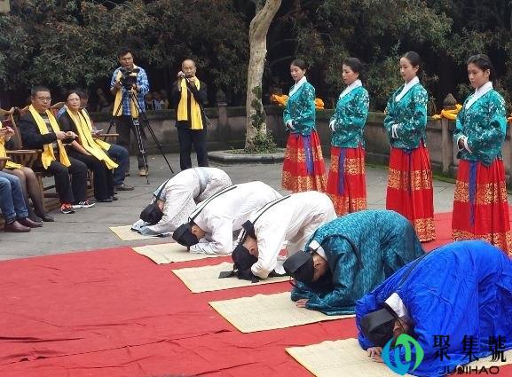 叩谢在什么场合用