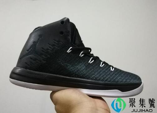 无中生有篮球鞋在哪买