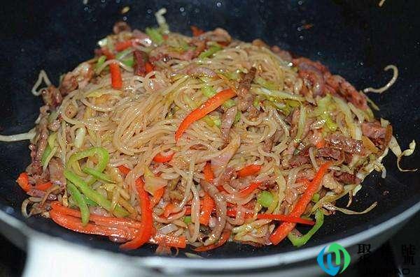 炒粉不粘锅秘诀