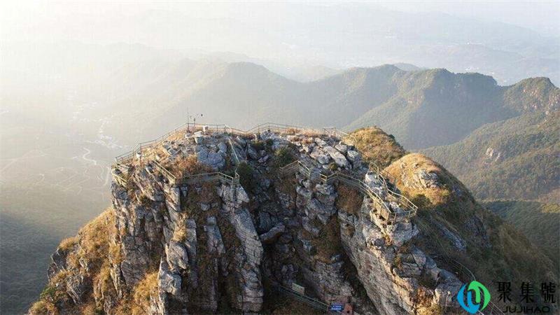 阴那山海拔多少米