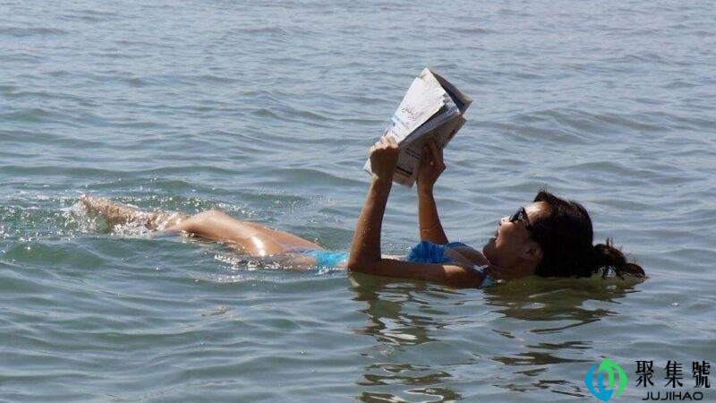 脏水洗身浊杯赴宴什么意思