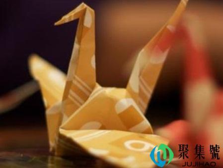 千纸鹤的寓意