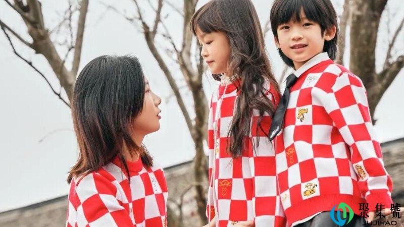 新年战袍是什么意思